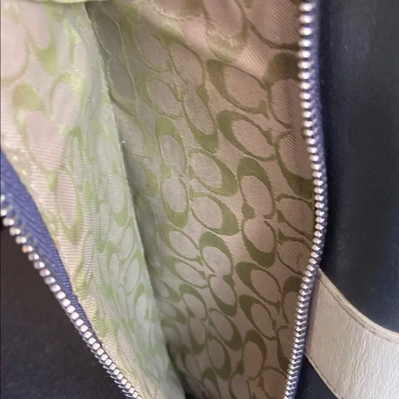 Coach Black and Cream Wallet - Picture 6 of 8